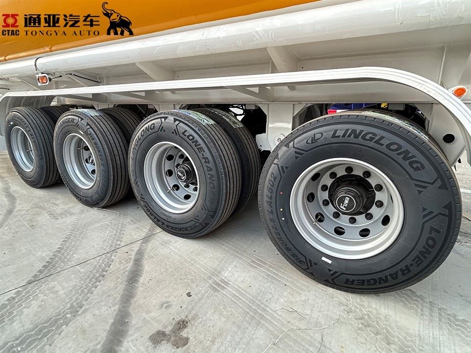 4 Axle 54000 Liter Fuel Tanker Semi Trailer best